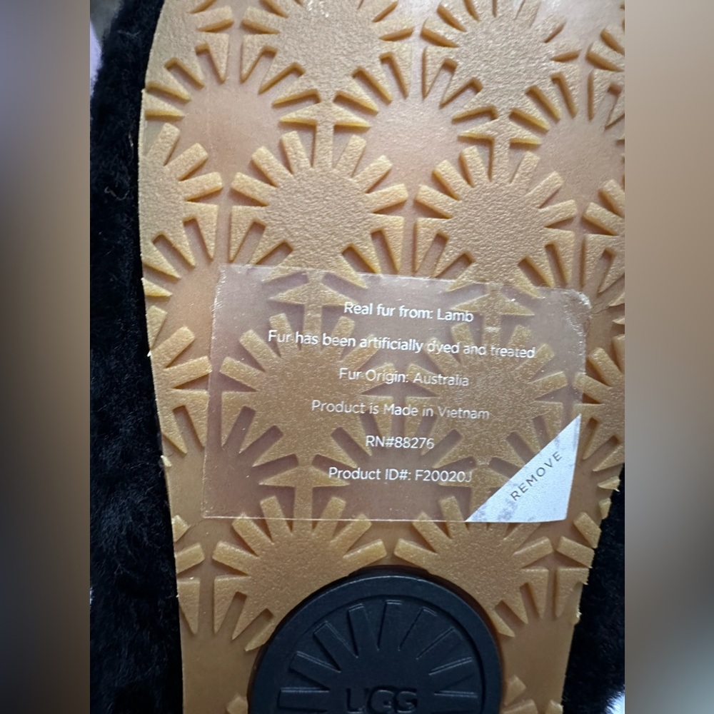 Ugg Fluff Yeah Slides - image 7